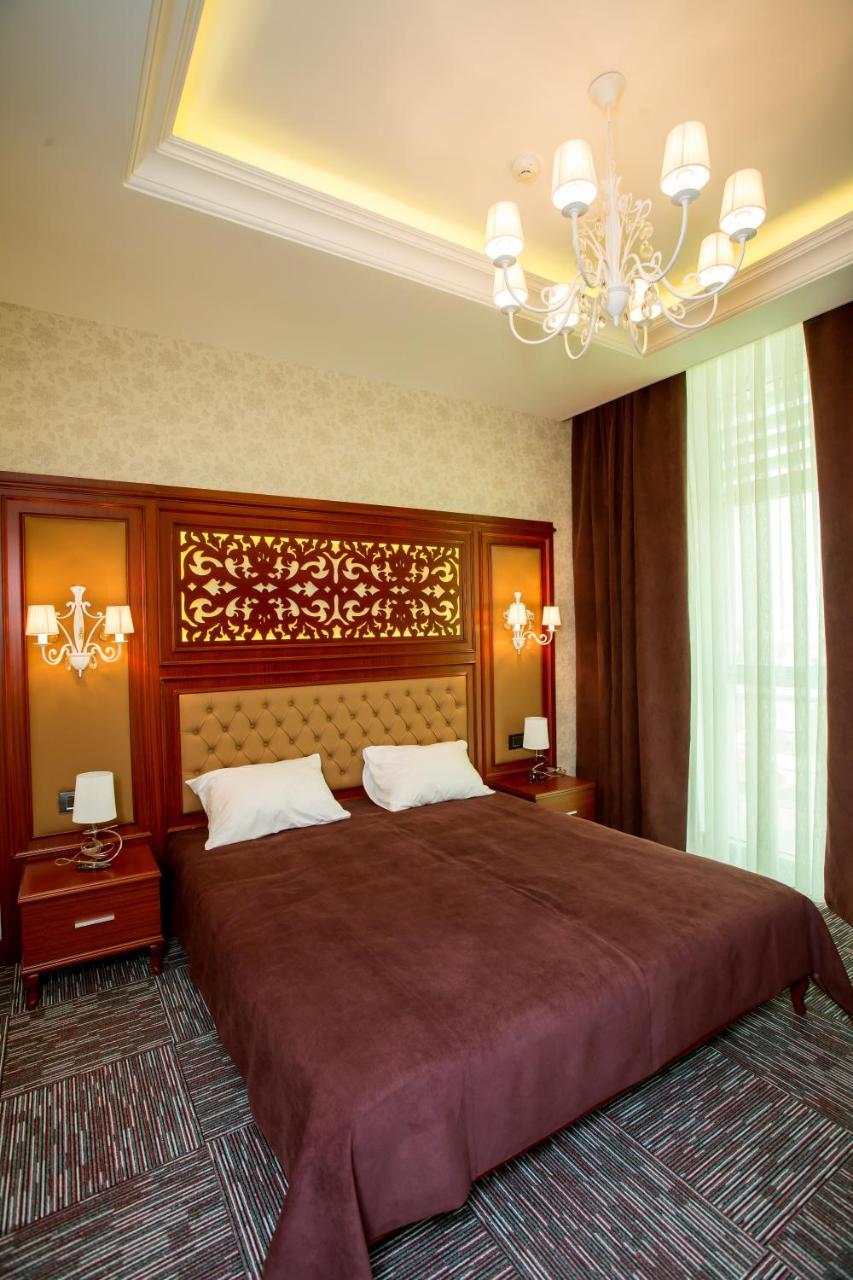 Azpetrol Hotel קוסאר מראה חיצוני תמונה